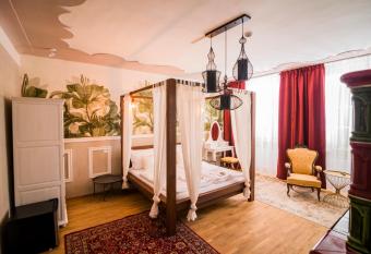 Krumlovsk   poh  dka has Balcony rooms