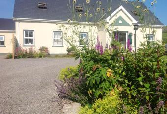 Ravens Oak, West Cork allows 18 year olds to book a room