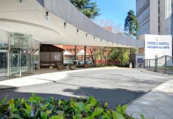 ANEW Hotel Parktonian Johannesburg has Balcony rooms