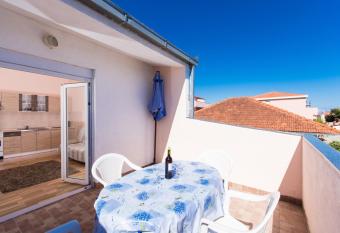 Apartman Anamarija has Balcony rooms