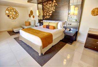 Hideaway at Royalton Punta Cana, An Autograph Collection All-Inclusive Resort & Casino, Adults Only allows 18 year olds to book a room