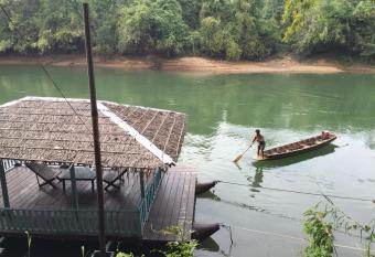 Saiyok River House has Balcony rooms