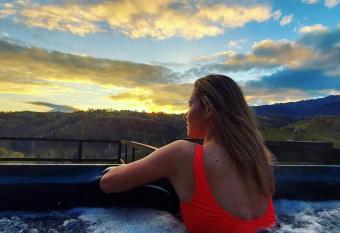 Akasha Retreat - Adults Only allows 18 year olds to book a room