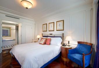 Imperial Hotel Gold Coast allows 18 year olds to book a room