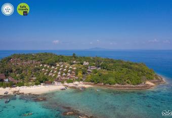 Phi Phi The Beach Resort- SHA Certified has Balcony rooms