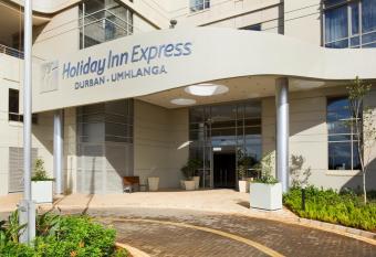 Holiday Inn Express Durban - Umhlanga, an IHG Hotel has Balcony rooms