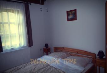 Piszkeri Vend  gh  z - Cece has rooms with a private hot tub