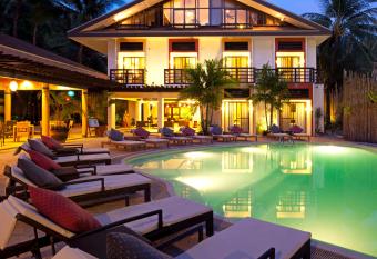 Microtel by Wyndham Boracay allows 18 year olds to book a room