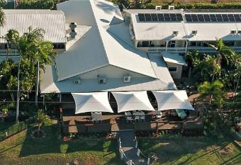 Colonial Palms Motor Inn allows 18 year olds to book a room