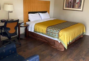 Great Western Inn has Smoking rooms