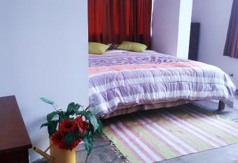 La Casa del Che Fernando has Balcony rooms