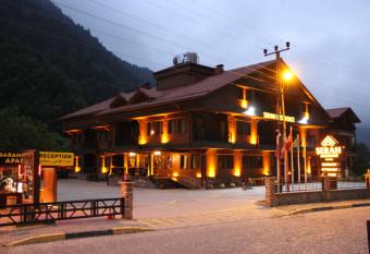 Serah Recidence has Balcony rooms