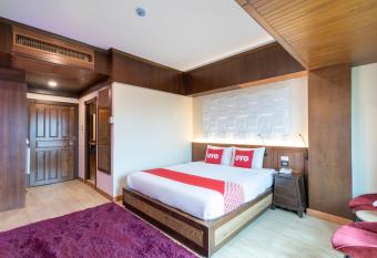 OYO 635 Sira Boutique Hotel allows 18 year olds to book a room