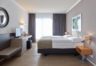 Hotel Berchtold allows 18 year olds to book a room