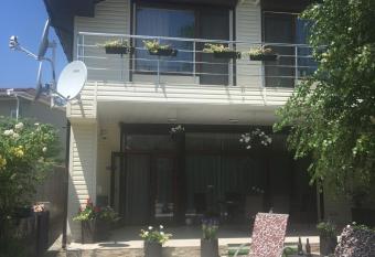 Villa Life has Balcony rooms