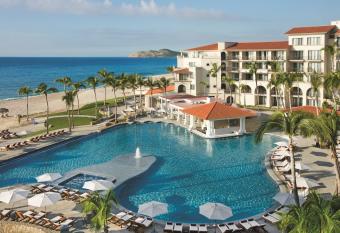 Dreams Los Cabos Suites Golf Resort & Spa has Balcony rooms
