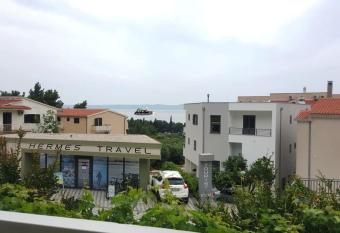 Studio Apartment Super Odmor has Balcony rooms