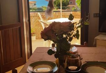 Appartamento vista Mare allows 18 year olds to book a room