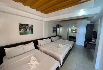 GingGing Hotel And Resort has Balcony rooms