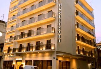 Hotel Padelidaki has Balcony rooms