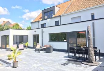 B&B Intermezzo has Balcony rooms