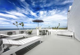 Rominrich has Balcony rooms