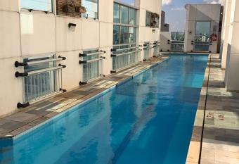 CHARMOSO FLAT NA OSCAR FREIRE has Balcony rooms