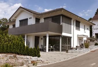 Ferienwohnung Angelina has Balcony rooms