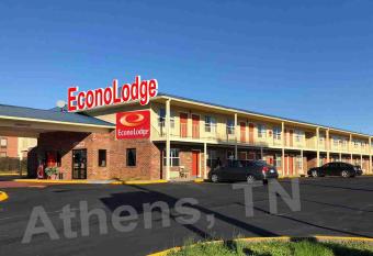 Econo Lodge - Athens has Smoking rooms