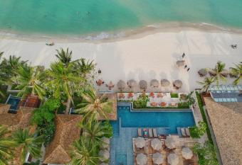 Banana Fan Sea Resort has Balcony rooms