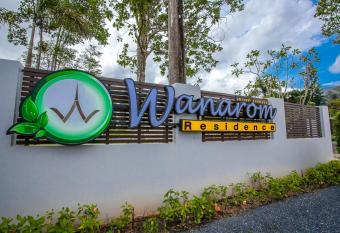 Wanarom Residence Hotel has Balcony rooms
