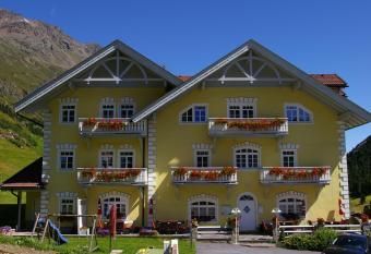 Appartement Wildspitz  has Balcony rooms