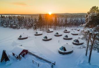 Apukka Resort allows 18 year olds to book a room