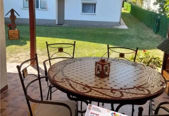 Apartment Aqua Royal has Balcony rooms