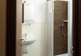 Agriturismo Chesini has Balcony rooms