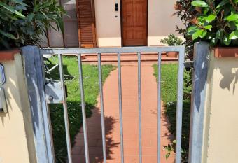 la casa di sandra has Balcony rooms