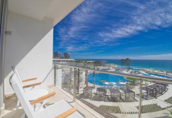 Le Blanc Spa Resort Los Cabos Adults Only has Balcony rooms