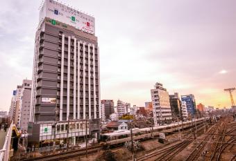 UNIZO INN Shin-Osaka has Smoking rooms
