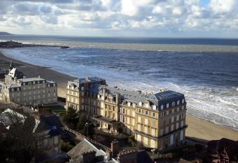 Residence  has Balcony rooms