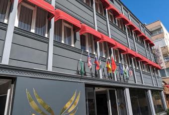 Dream Time Hotel & Spa Antalya allows 18 year olds to book a room