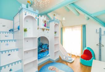                          -                               has Balcony rooms