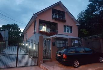 Casa Riana allows 18 year olds to book a room