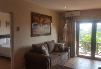 Ocean View Villas Unit H07 has Balcony rooms