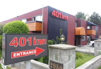 Coast Metro Vancouver Hotel has Balcony rooms