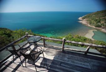 Phangan Utopia Resort has Balcony rooms