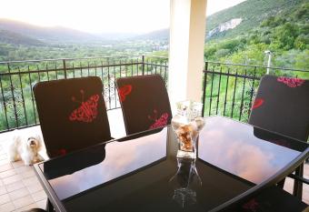 Appartma   eh has Balcony rooms