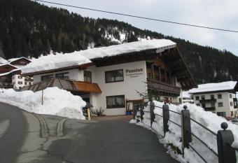 Ferienwohnungen Pension Pr  nster has Balcony rooms