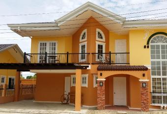 Ramyer Transient House Panglao 1 has Balcony rooms