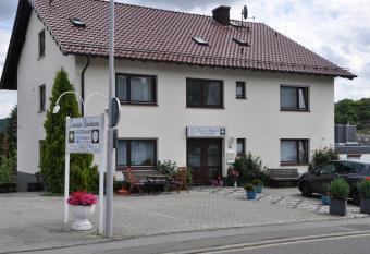 Pension Dabrunz has Balcony rooms