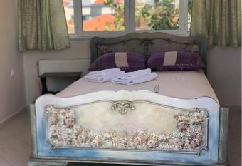 Art Suites Mesologgi has Balcony rooms